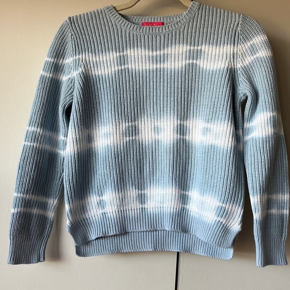 Me.N.U. MENU Girls Crop Light Blue Tie Dye Sweater Like New Large
